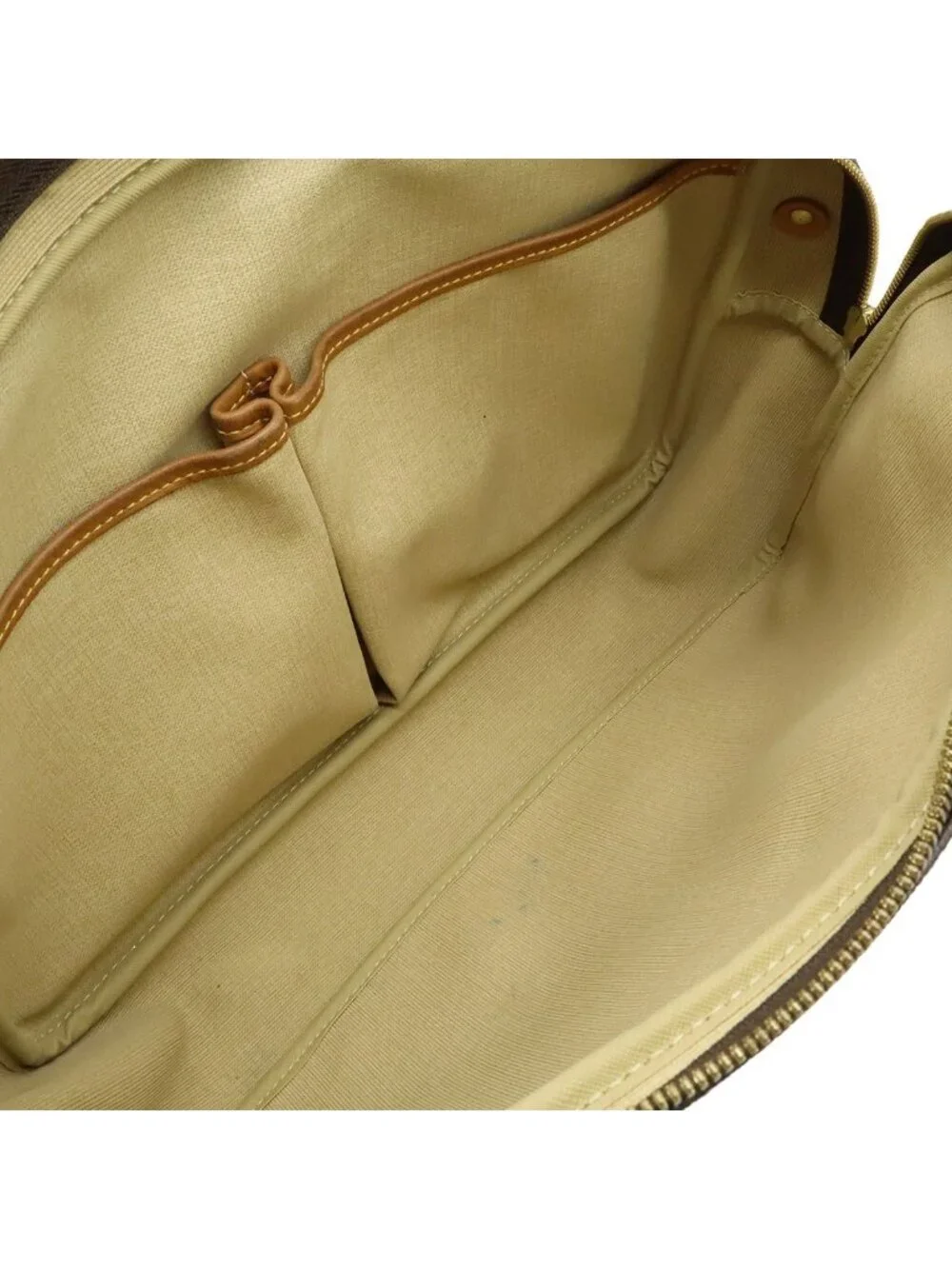 Louis Vuitton Monogram Reporter GM Shoulder